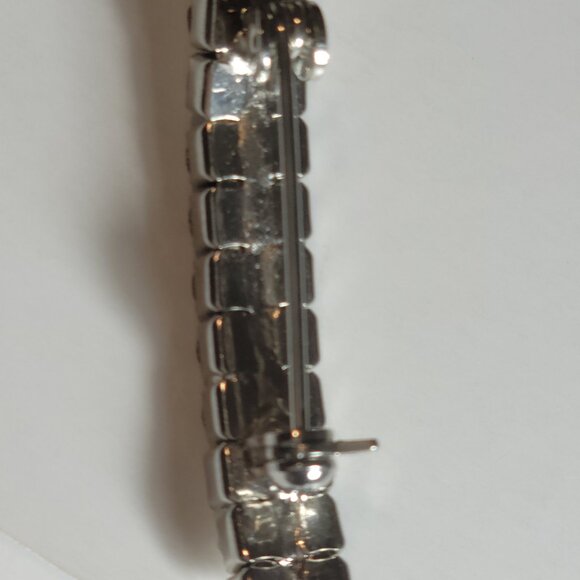 Antique Bar pin Double Row Cz High Quality Prong set on Rhodium Beauty Finish - Picture 4 of 6